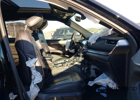 2023 Jeep Grand Cherokee Overland 4X4 из США, поврежденный, VIN 1C4RJHDG6PC613839